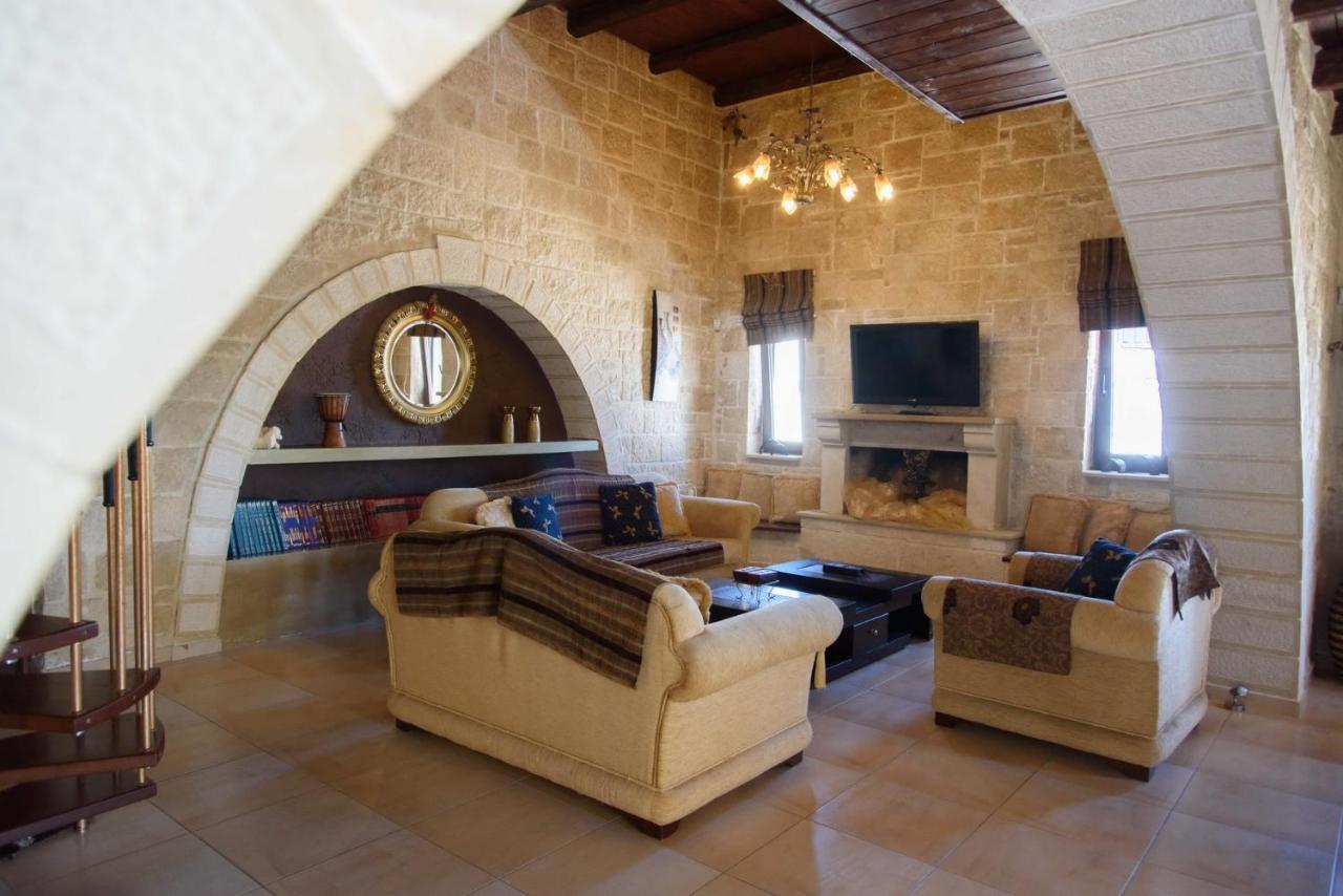 Traditional Stonehouse Vicky Hersonissos (Crete) Exterior photo