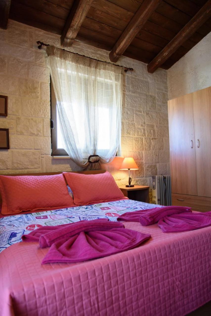 Traditional Stonehouse Vicky Hersonissos (Crete) Exterior photo
