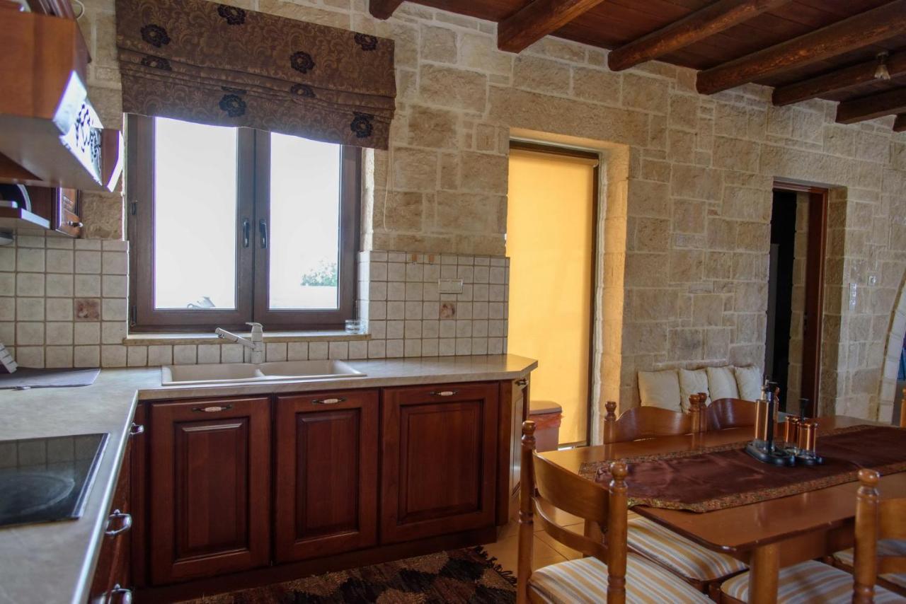 Traditional Stonehouse Vicky Hersonissos (Crete) Exterior photo